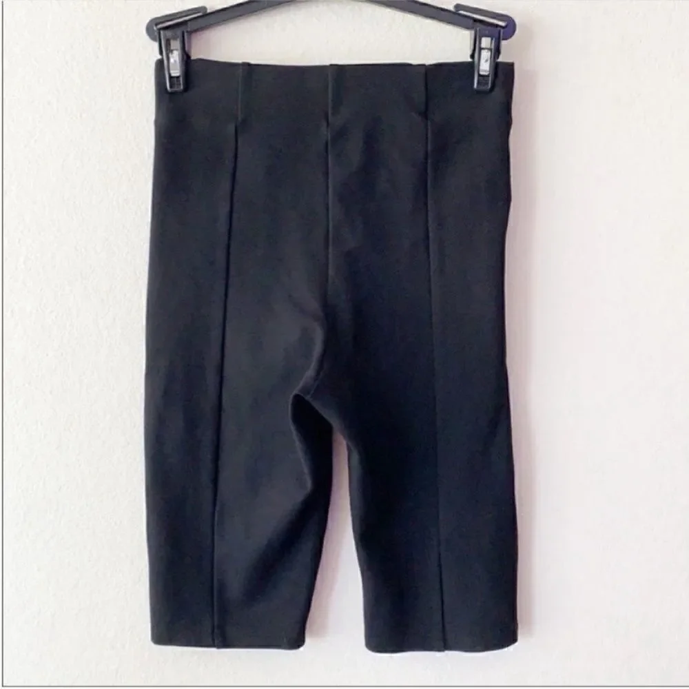 LPA High Rise City Biker Shorts In Black